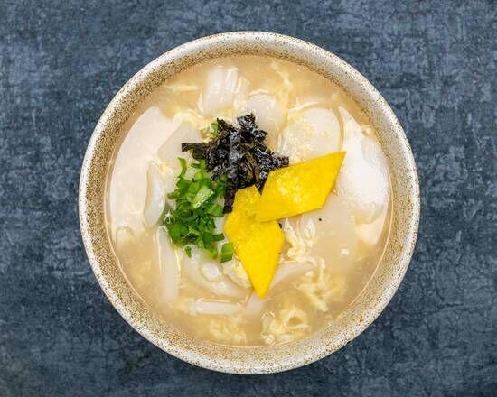 Sliced Rice Cake Soup